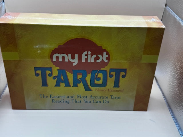 My First Tarot: The Easiest Tarot Kit Box Set with 78 Cards and Guide Book) New