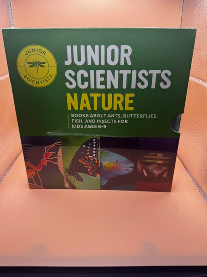 Junior Scientists Nature 4- Book Box Set Paperback New