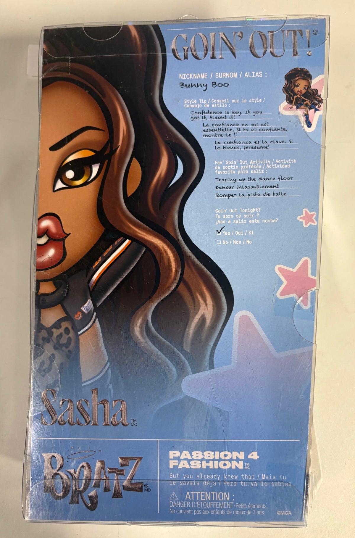 Bratz Goin’ Out! Sasha Fashion Doll with Accessories New