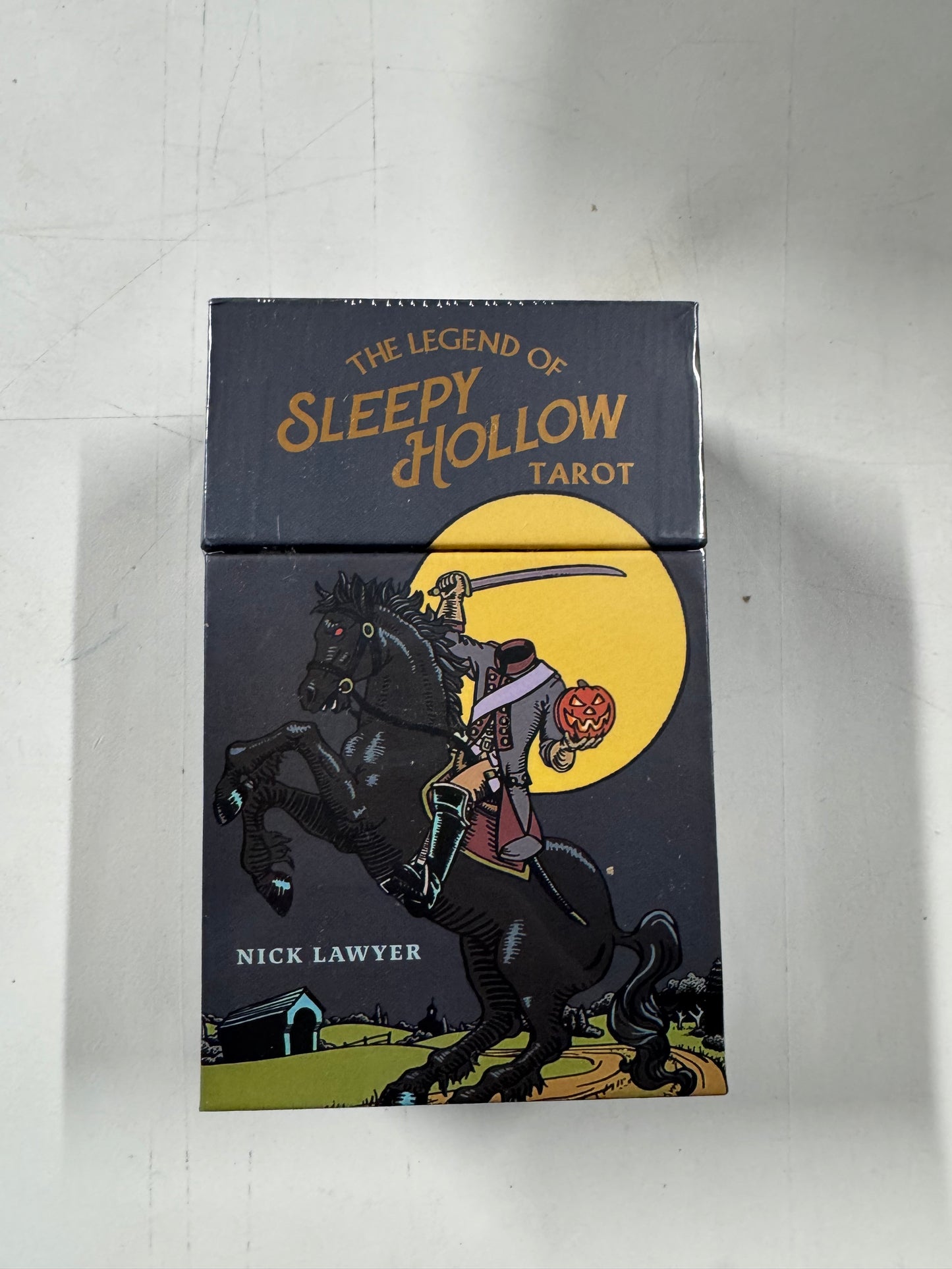 The Legend of Sleepy Hollow Tarot―Headless Horseman Edition 78 Card Deck