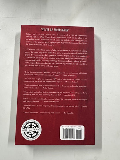 Making Stuff and Doing Things: DIY Guides to Just about Everything (Good Life)